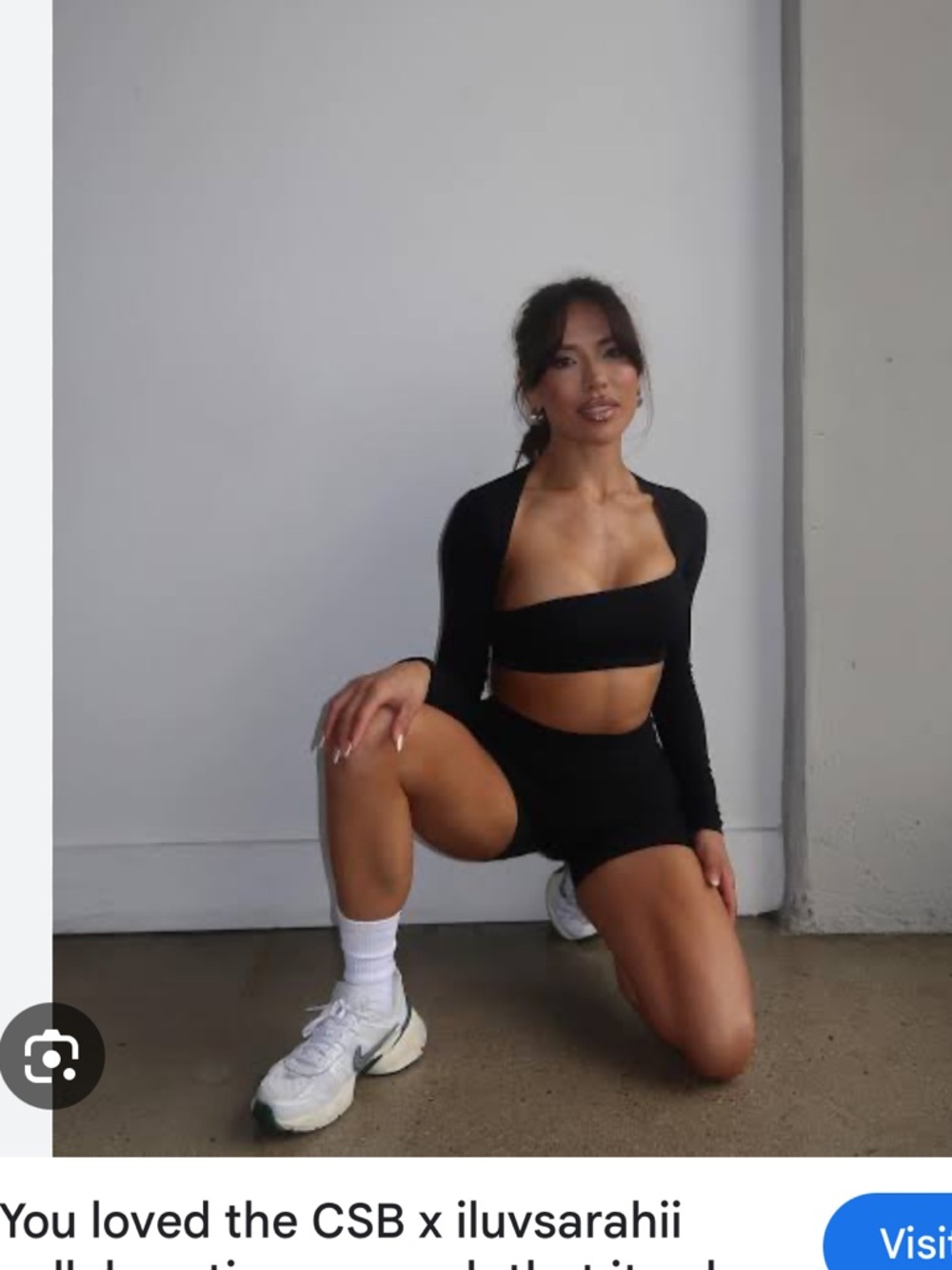 CSB x iluvsarahii FADE Black Long-Sleeve Crop Top